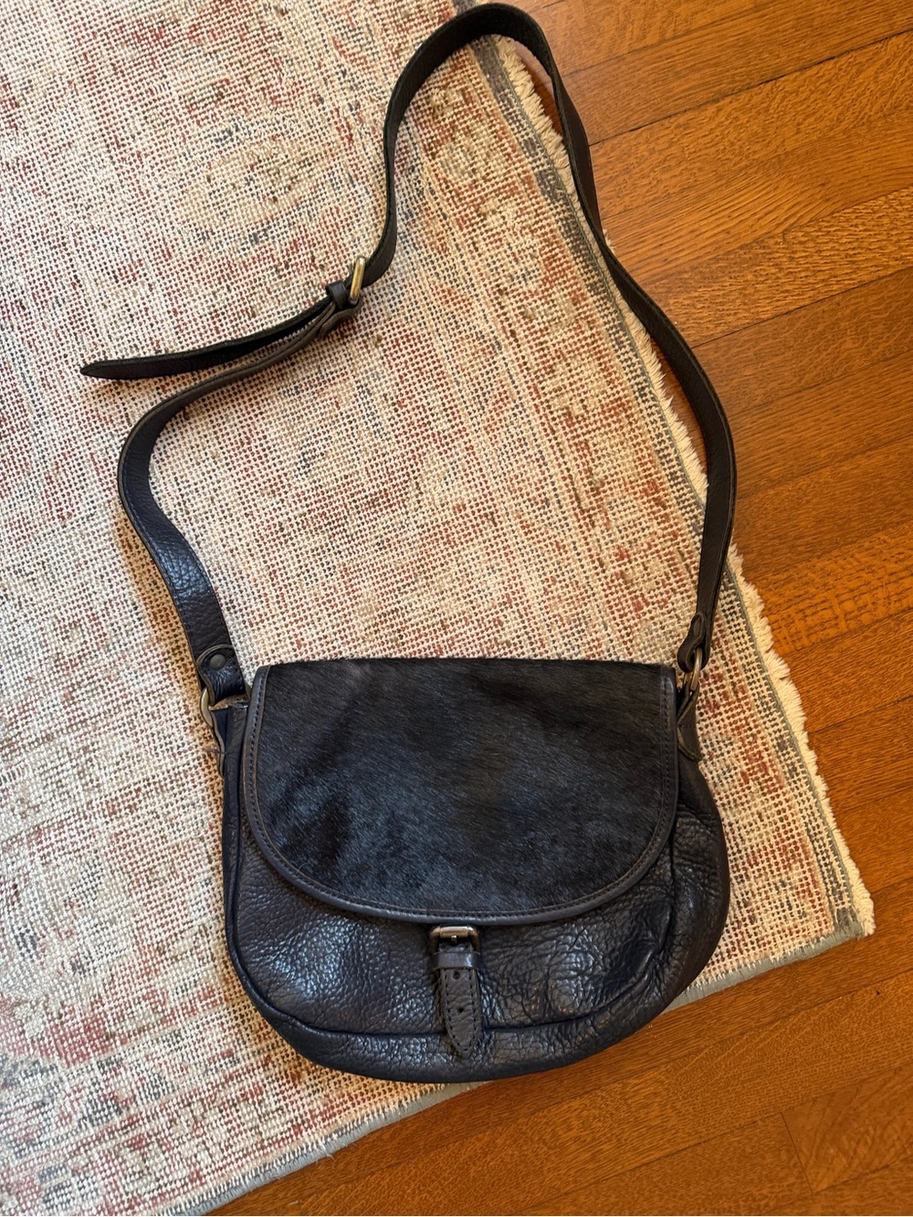 Vintage Black leather Crossbody Saddle Bag